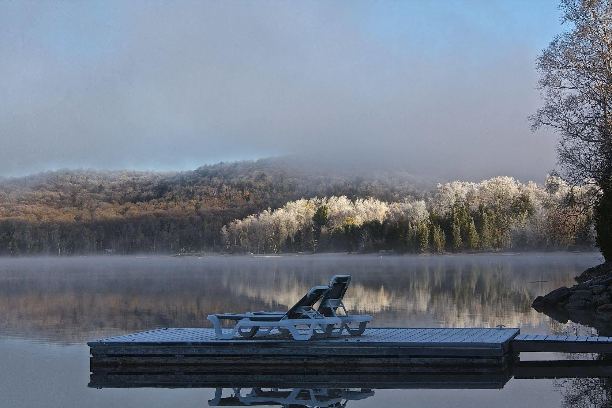 Sir Sam'S Inn & Spa (Adults Only) Haliburton Εξωτερικό φωτογραφία